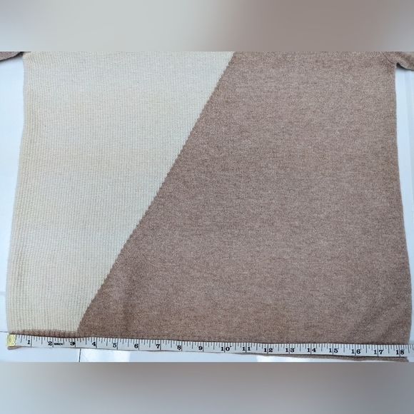 Yaya women's cashmere blend turtleneck sweater - Picture 6 of 9